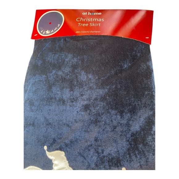 At Home New Blue Velvet White Santa's Sleigh Reindeer Tree Skirt 48" Diameter - Picture 3 of 5